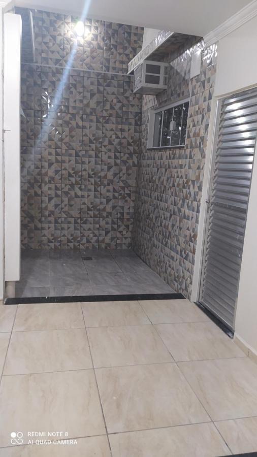 Pousada Quarto Com Frigobar,Ar E Garagem Gratuita Aparecida  Dış mekan fotoğraf